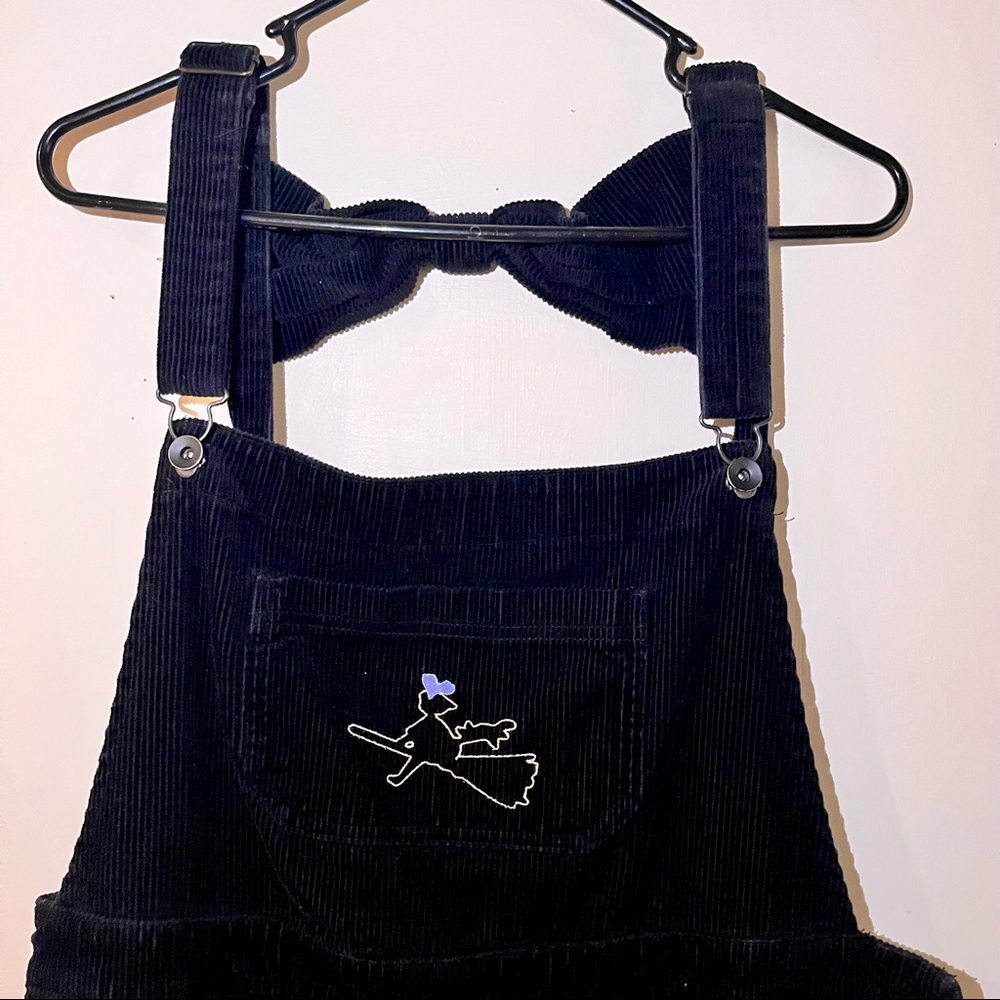 Kiki’s delivery service pinafore dress🐈‍⬛🧹